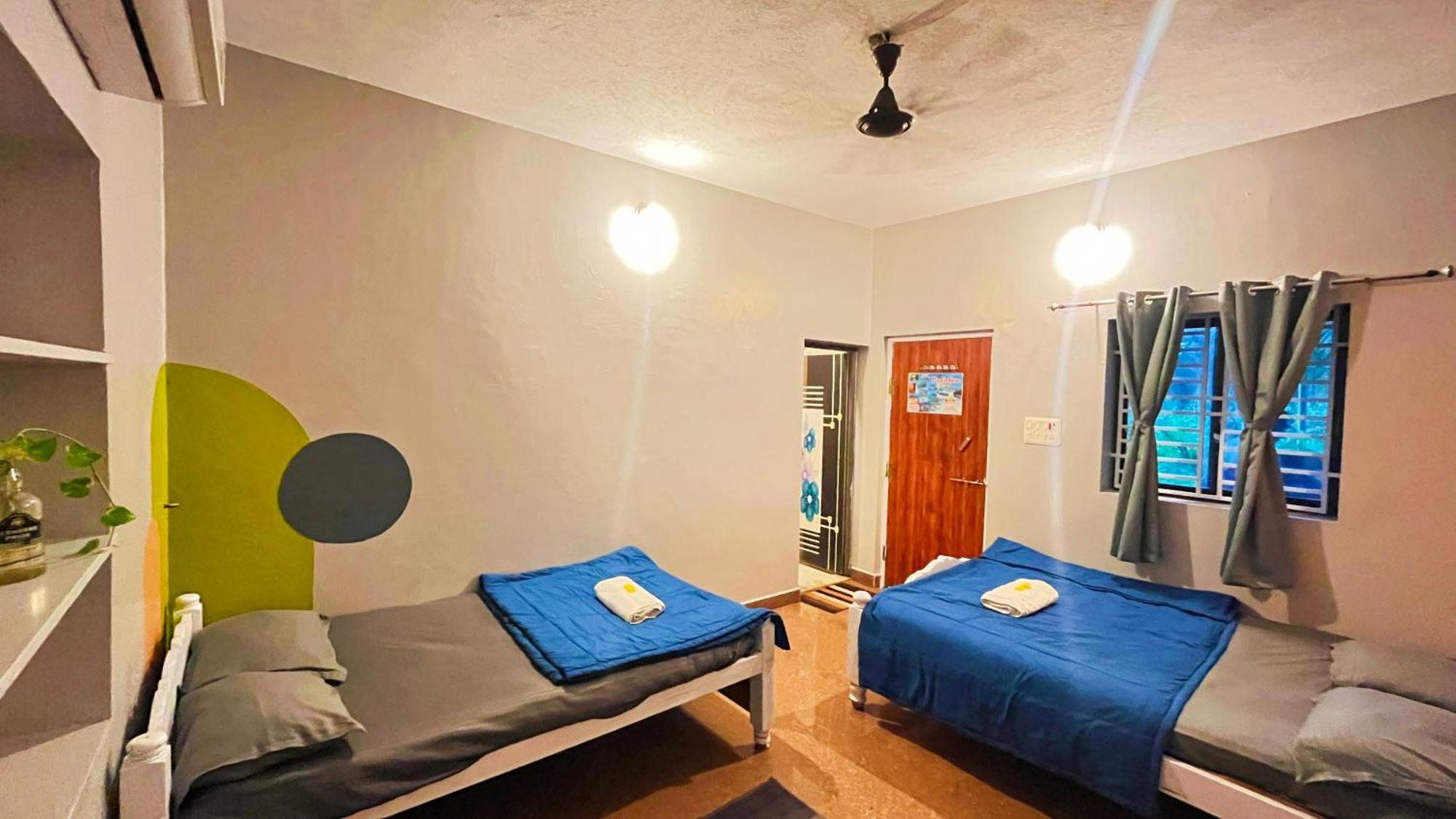 Gokarna Beach Stays By Tune Of Ocean Exterior photo