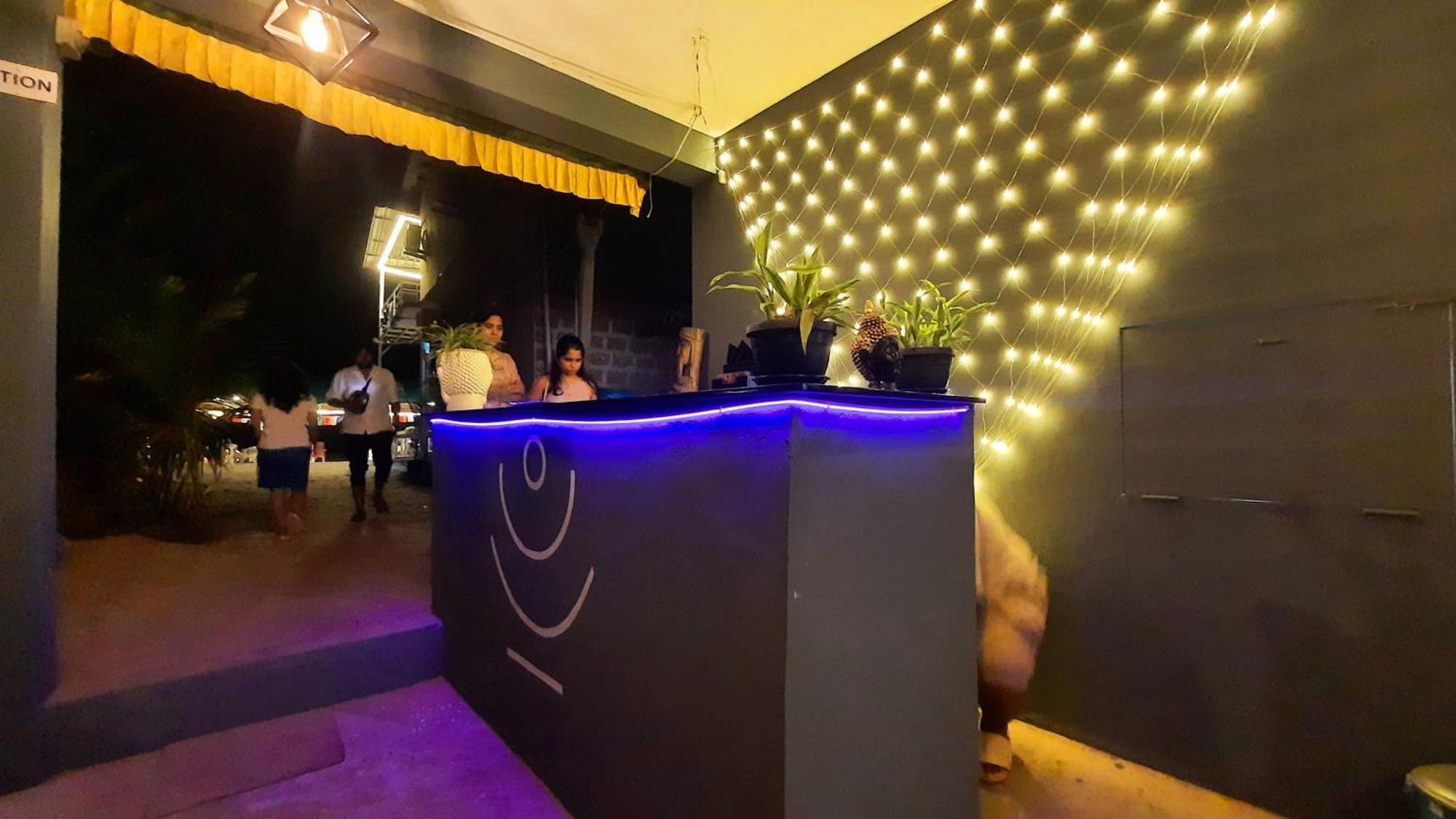 Gokarna Beach Stays By Tune Of Ocean Exterior photo