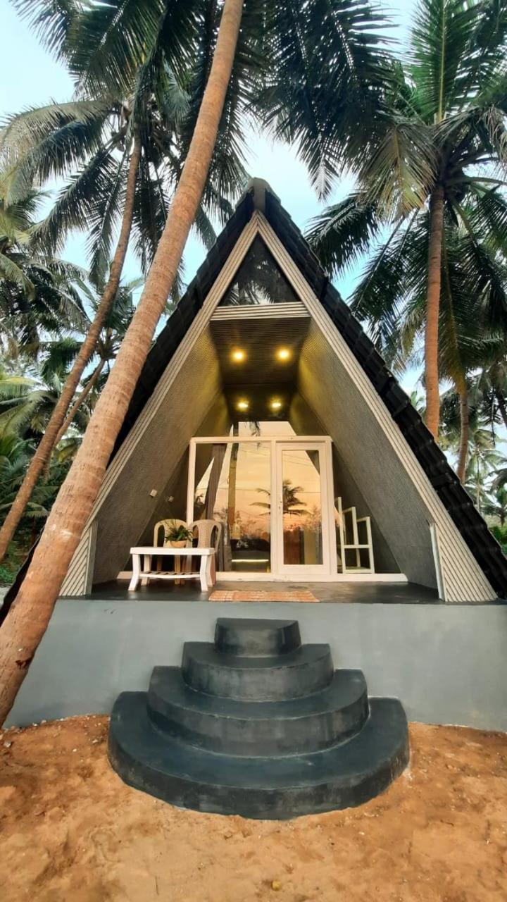 Gokarna Beach Stays By Tune Of Ocean Exterior photo